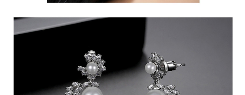 Fashion Platinum Diamond Geometric Earrings With Pearls,Drop Earrings