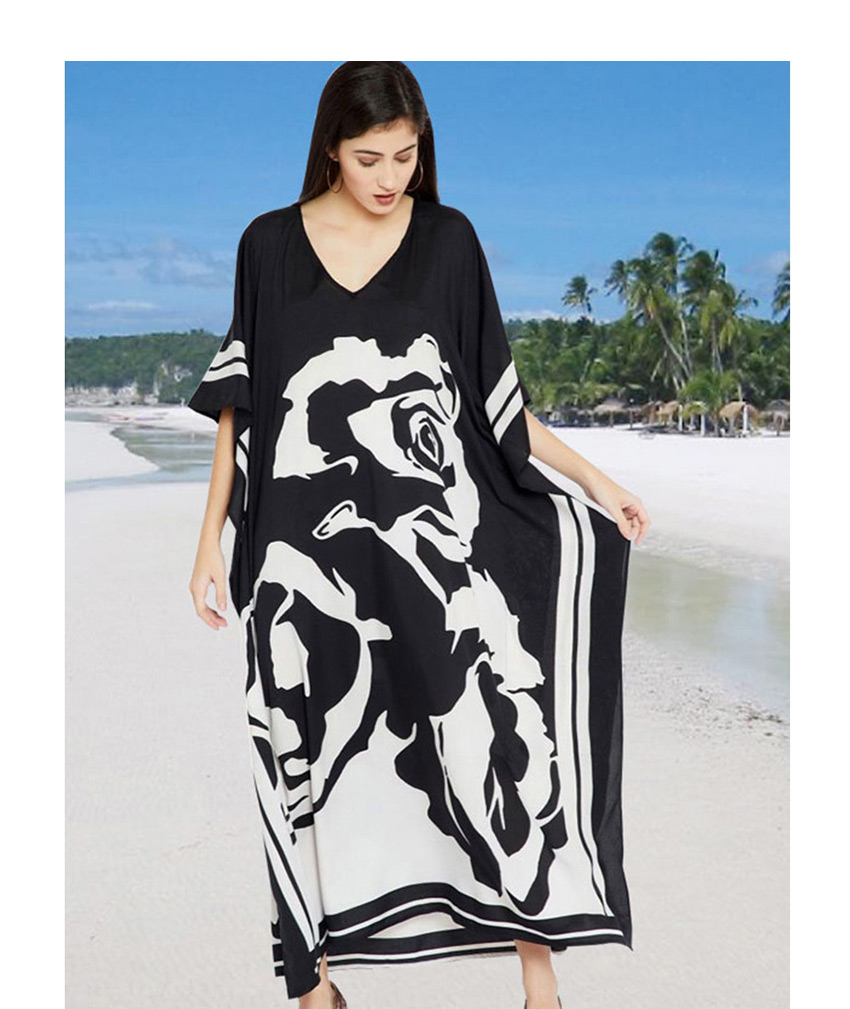 Fashion Black And White Black And White Floral Print Loose Long Sun Dress,Sunscreen Shirts