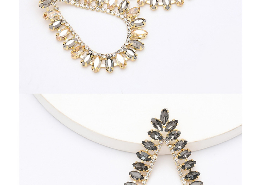 Fashion Color Drop-shaped Alloy Cutout Earrings With Diamonds,Stud Earrings