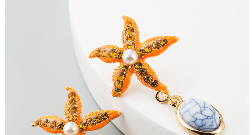 Fashion Golden Pearl Pentagram Cutout Earrings With Rhinestones,Drop Earrings