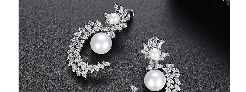 Fashion Platinum Cubic Zirconia Pearl Geometric Earrings,Earrings