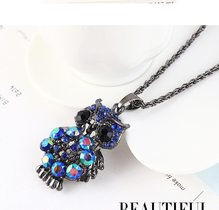 Fashion Platinum Owl Diamond Cutout Necklace,Bib Necklaces
