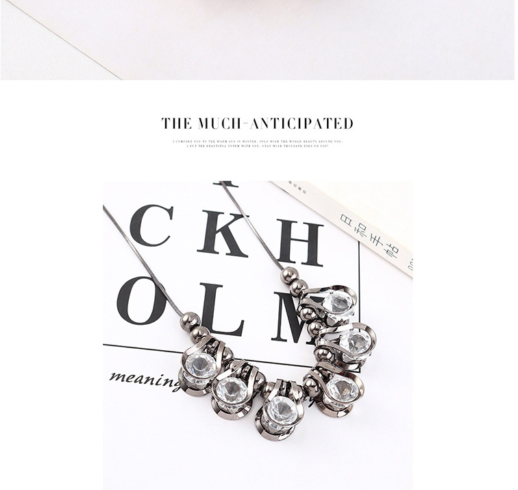 Fashion Gun Black Diamond Necklace,Bib Necklaces
