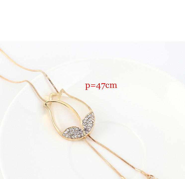 Fashion White Resin Cutout Sweater Chain With Diamond Buds,Multi Strand Necklaces