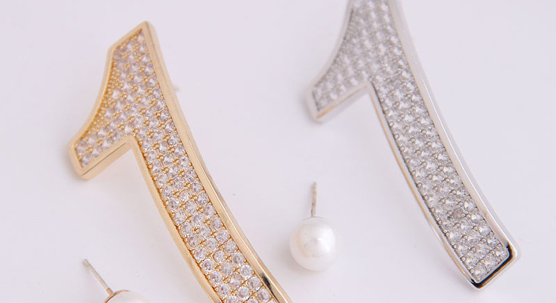 Fashion Silver Asymmetric Stud Earrings With  Silver And Diamonds,Stud Earrings