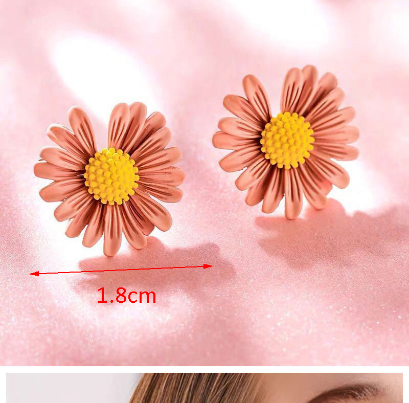 Fashion Pink Small Daisy Contrast Color Stud Earrings,Stud Earrings