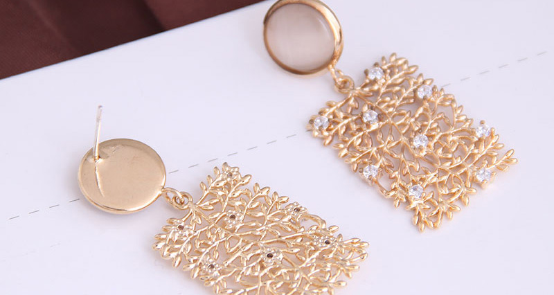 Fashion Golden Diamond Pierced Alloy Earrings,Stud Earrings