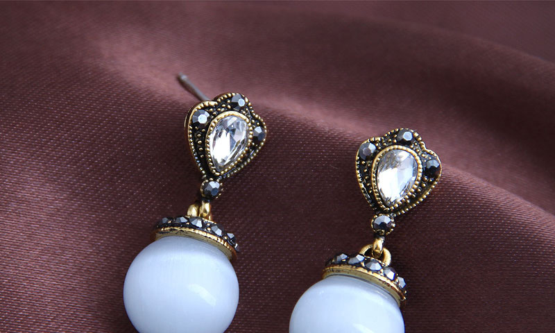 Fashion Silver Opal-set Diamond Studded Earrings,Stud Earrings
