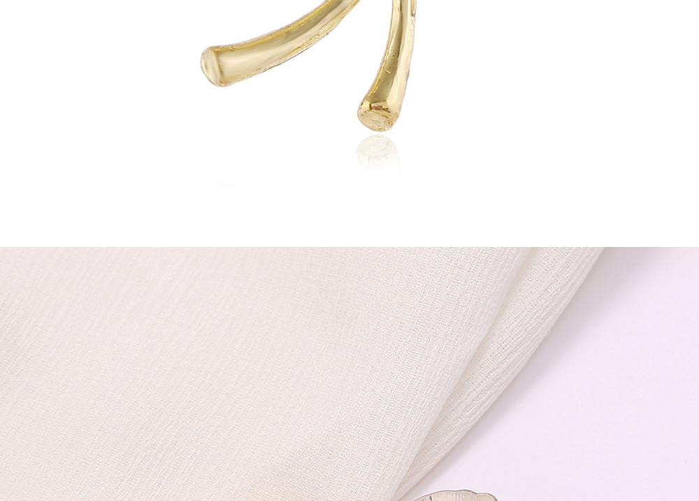 Fashion Golden Pearl And Diamond Ginkgo Leaf Alloy Brooch,Korean Brooches