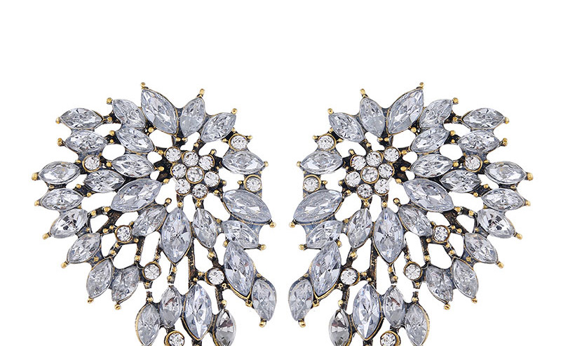 Fashion Golden Diamond-shaped Flower Geometric Hollow Alloy Earrings,Stud Earrings