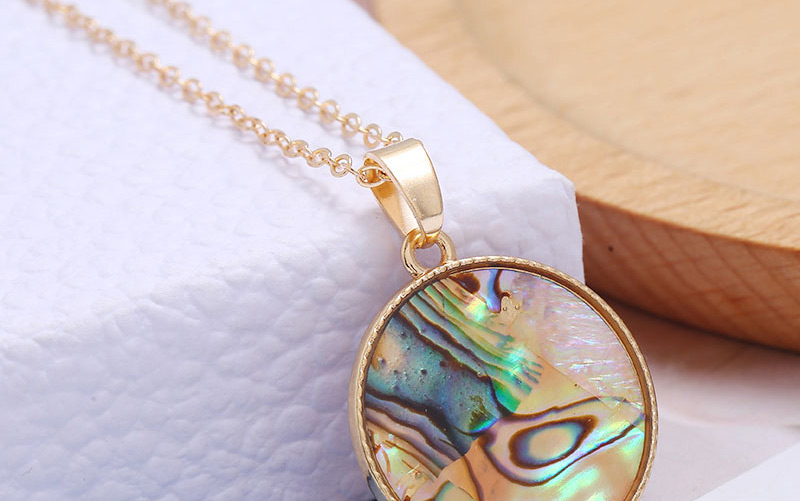 Fashion Golden Shell Round Alloy Necklace,Pendants
