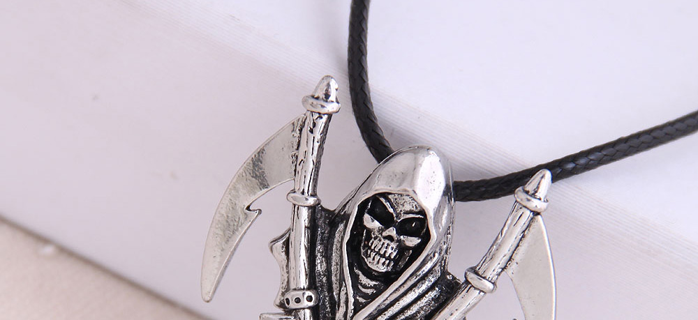 Fashion Silver Skull Tomahawk Alloy Mens Necklace,Pendants