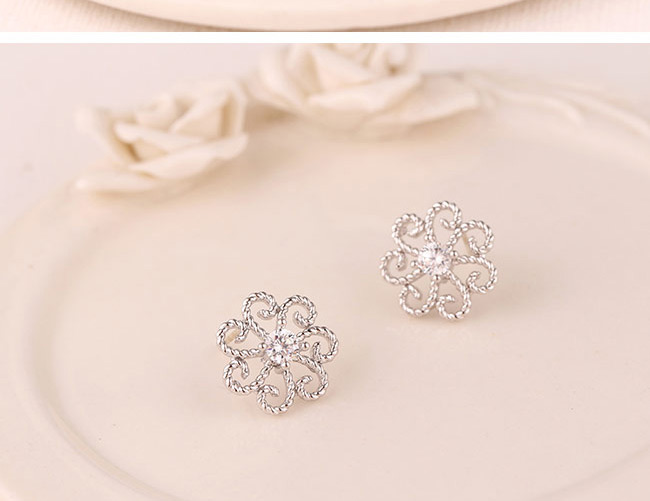 Fashion Silver Hollow Alloy Earrings With Diamond Flowers,Stud Earrings