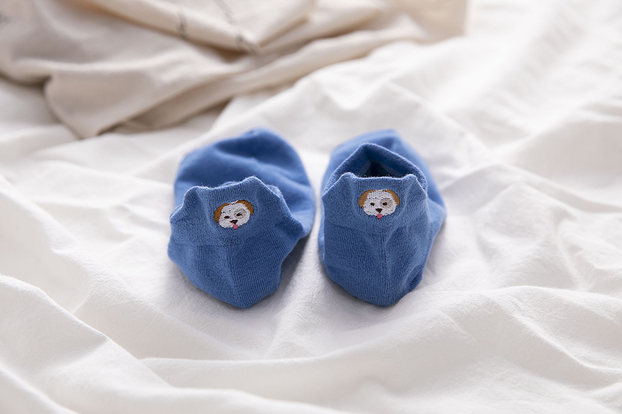 Fashion Blue Heel Puppy Embroidered Cotton Socks,Fashion Socks
