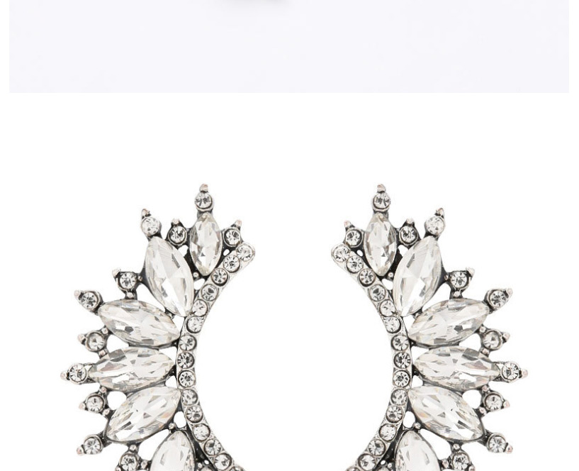 Fashion White Alloy Scallop Geometric Diamond Earrings,Stud Earrings