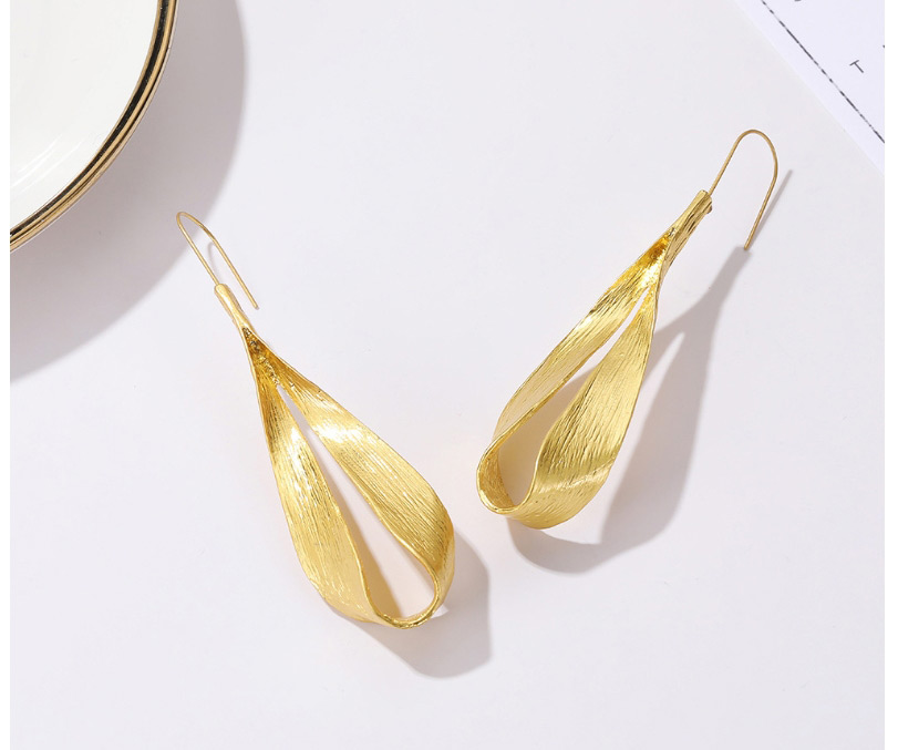 Fashion Golden Metal Twisted Cutout Earrings,Drop Earrings