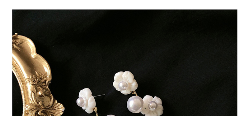 Fashion White Flower Knitted Earrings,Drop Earrings