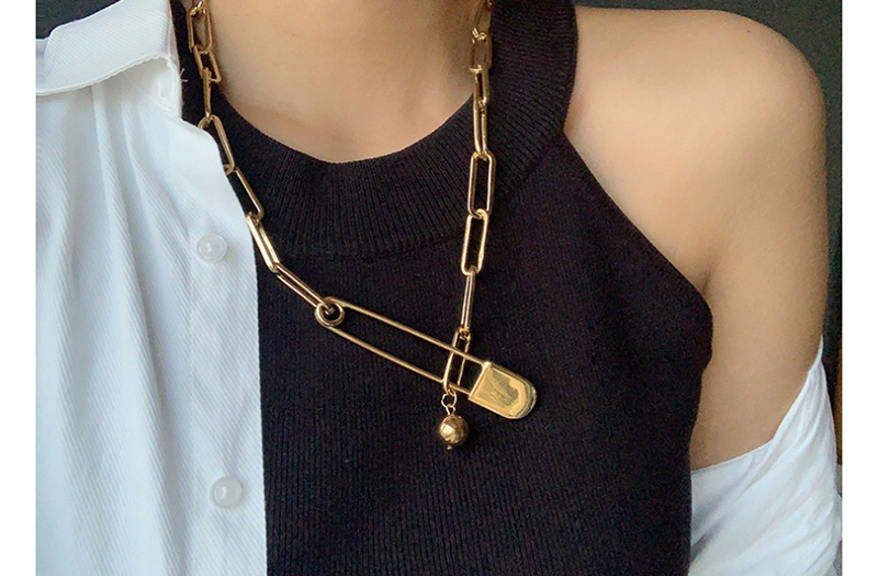 Fashion Golden Thick Chain Pin Necklace,Pendants