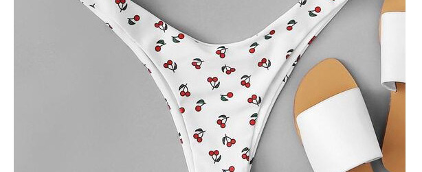 Fashion White Bandeau Cherry Print Chest Split Split Swimsuit,Bikini Sets