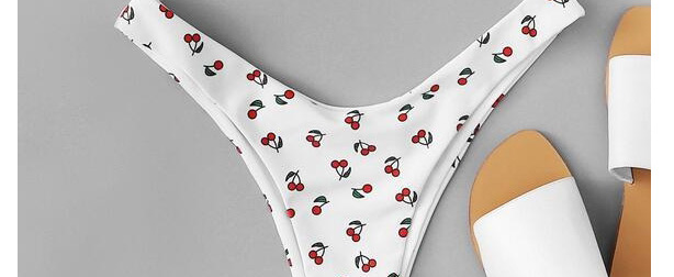 Fashion White Bandeau Cherry Print Chest Split Split Swimsuit,Bikini Sets