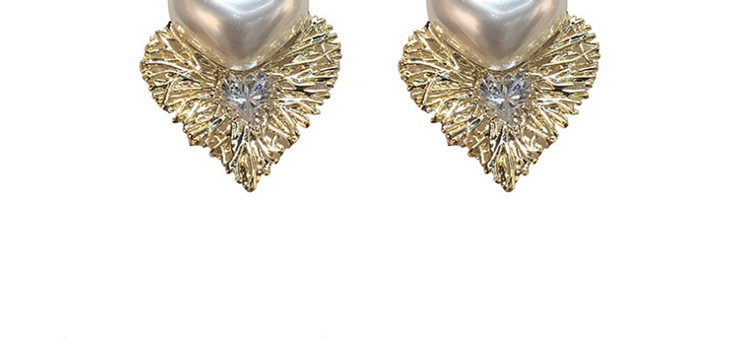 Fashion Golden Heart Shaped Zircon Pearl Earrings,Stud Earrings