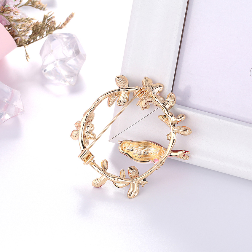 Fashion Yellow Alloy Brooch With Diamonds And Flowers,Korean Brooches