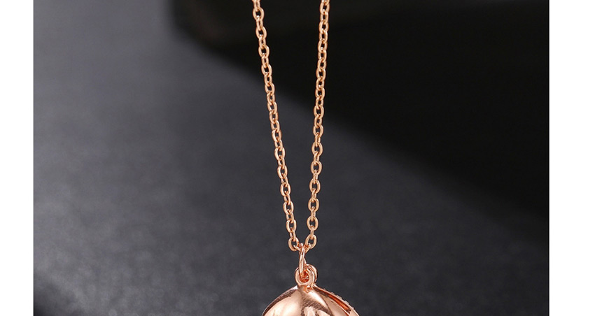 Fashion Rose Gold Scallop Stainless Steel Color Retaining Diamond Alloy Necklace,Necklaces
