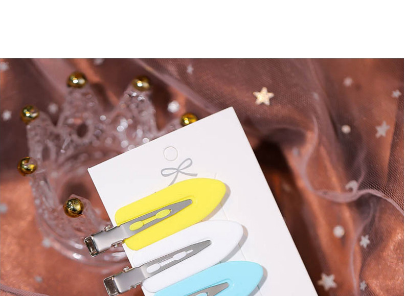 Fashion Color Mixing Resin Geometric Triangle Contrast Duckbill Clip Set,Hairpins