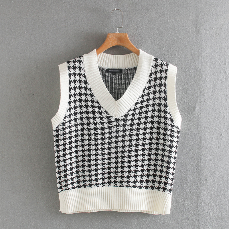  White Checked Contrast V-neck Knitted Vest,Sweater