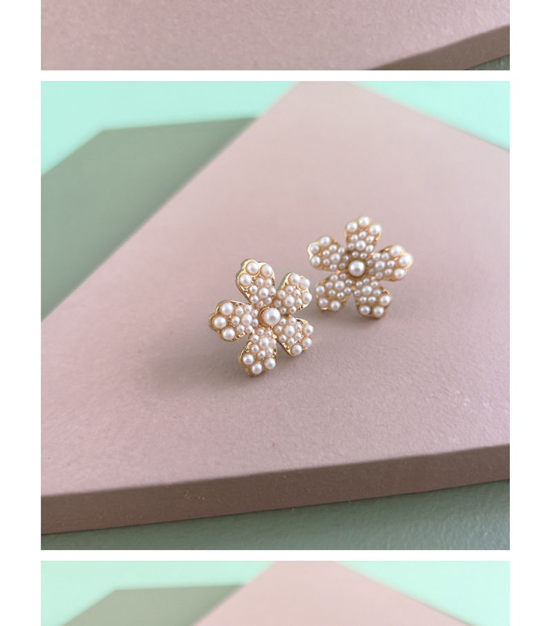 Fashion Pearl White Flower Earrings With Diamonds,Stud Earrings