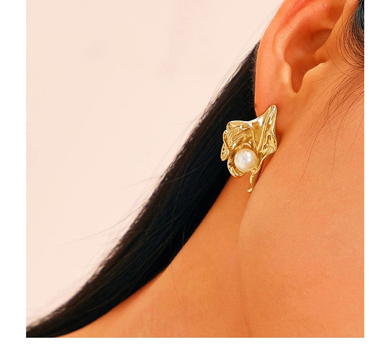 Fashion Golden Metal Inlaid Pearl Fold Flower Stud Earrings,Stud Earrings