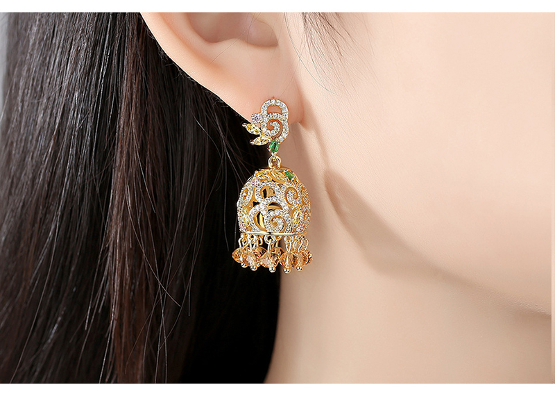 Fashion 18k Gold Copper Inlaid Zircons With Wind Bell And Tassel Earrings,Earrings