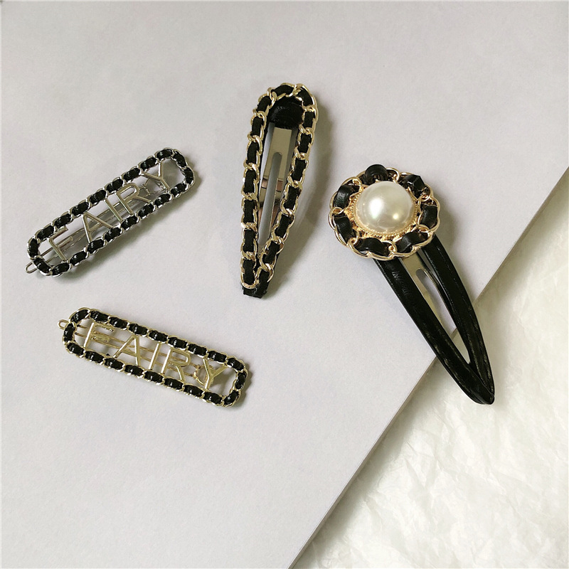 Fashion Triangle Gold Letter Chain Chain Pearl Hair Clip,Hairpins