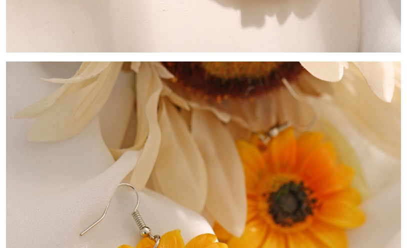 Fashion Yellow Sunflower Resin Contrast Color Earrings,Drop Earrings