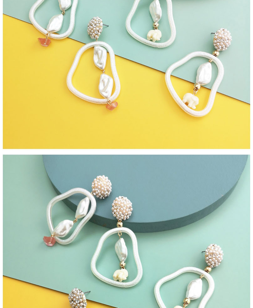 Fashion Yellow Acrylic Pearl Earrings With Diamonds And Diamonds,Stud Earrings
