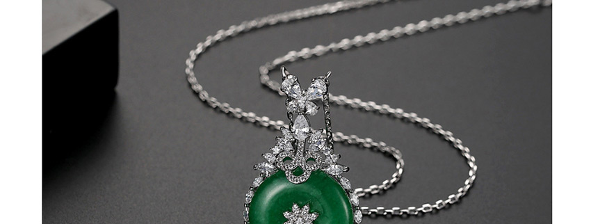 Fashion Platinum Copper-inlaid Zircon Chrysoprase Geometric Flower Necklace,Necklaces