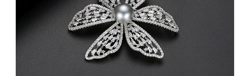 Fashion Platinum Micro-set Zircon Flower Pearl Brooch,Korean Brooches