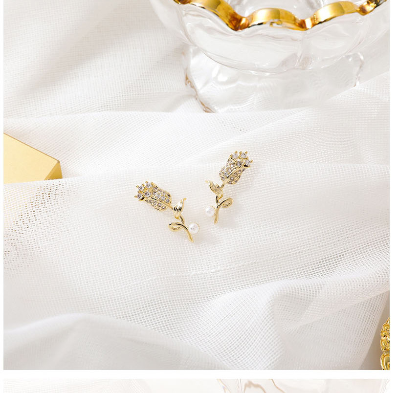 Fashion Golden Micro-set Zircon Rose Pearl Earrings,Stud Earrings
