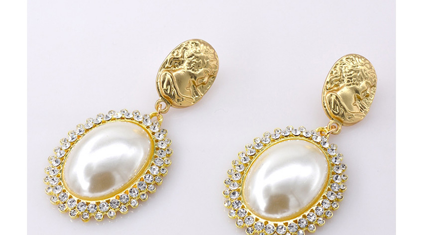 Fashion Golden Diamond-shaped Pearl Portrait Geometric Alloy Earrings,Drop Earrings