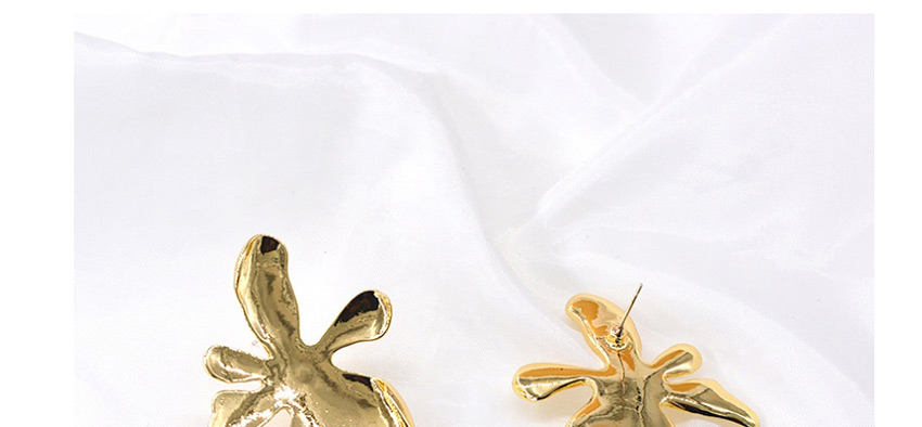 Fashion Silver Maple Leaf Irregular Alloy Earrings,Stud Earrings