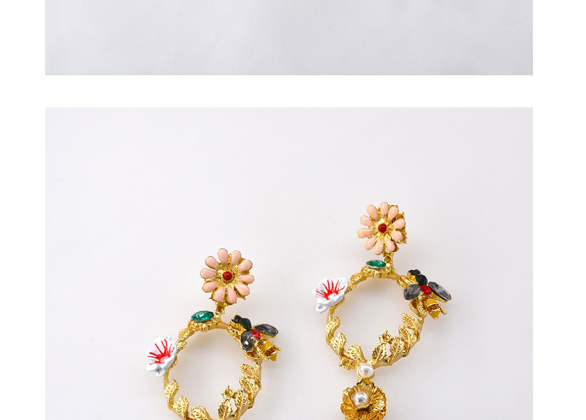 Fashion Golden Flower Shape Decorated Earrings,Drop Earrings