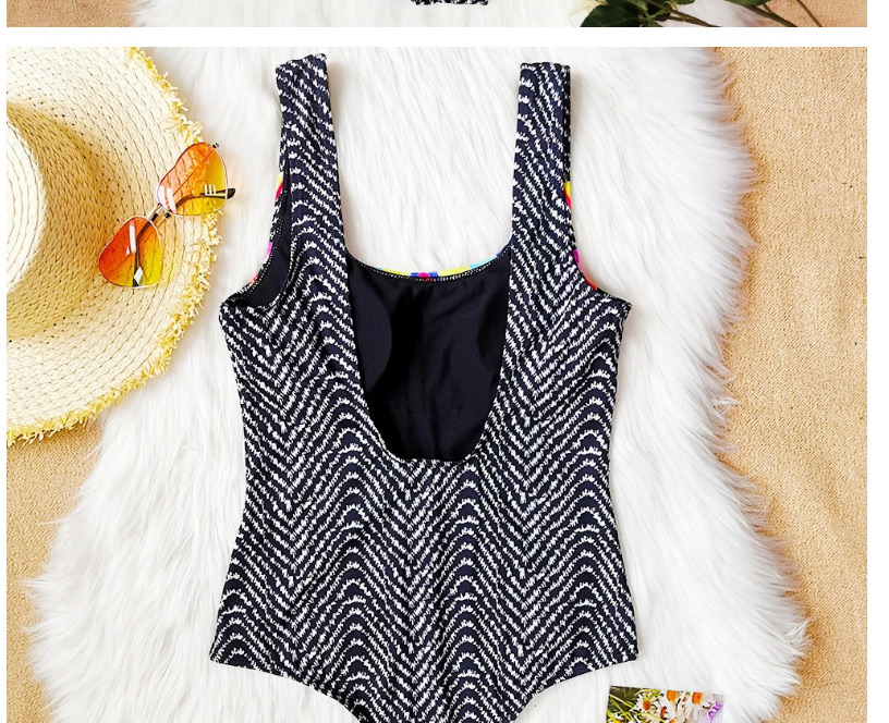 Fashion Black And White Ripple + Geometric Printing Striped Printed Geometric Swimsuit,One Pieces