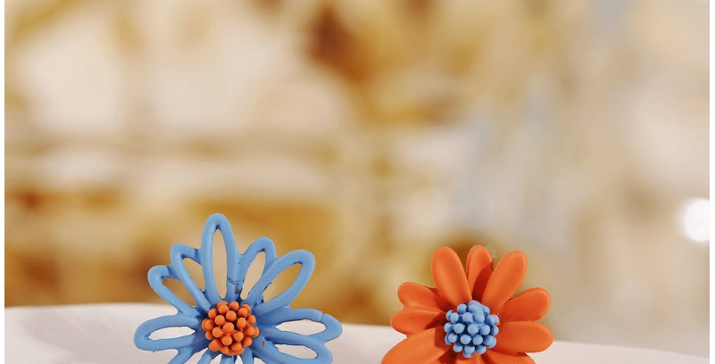 Fashion Blue Tangerine Asymmetrical Daisy Hollow Alloy Earrings,Stud Earrings