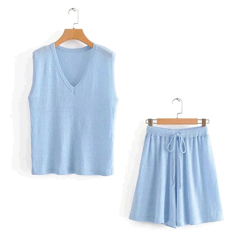 Fashion Blue Knitted V-neck Sleeveless Top Shorts Suit,Suits