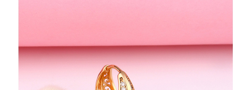 Fashion Golden Copper-set Zircon Openwork Earrings,Stud Earrings