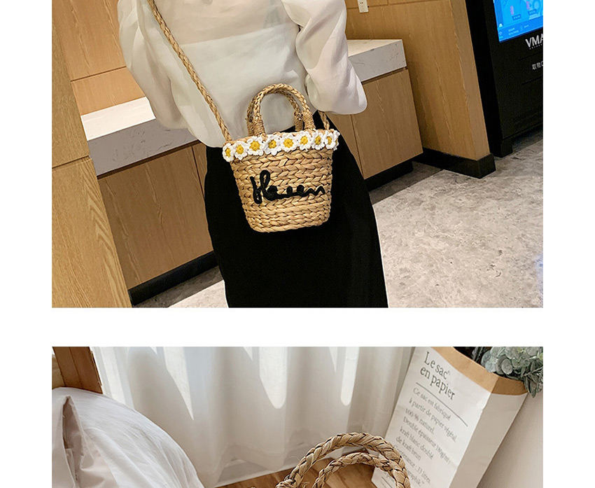 Fashion Khaki Straw Flower Alphabet Hand Shoulder Bag,Shoulder bags