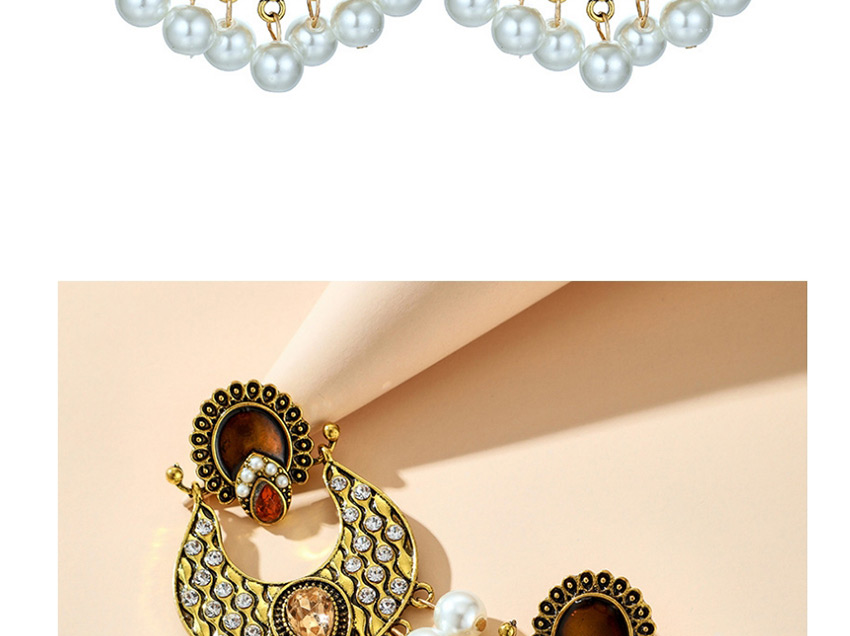 Fashion Golden Diamond-like Alloy Diamond-shaped Hollow Earrings,Drop Earrings