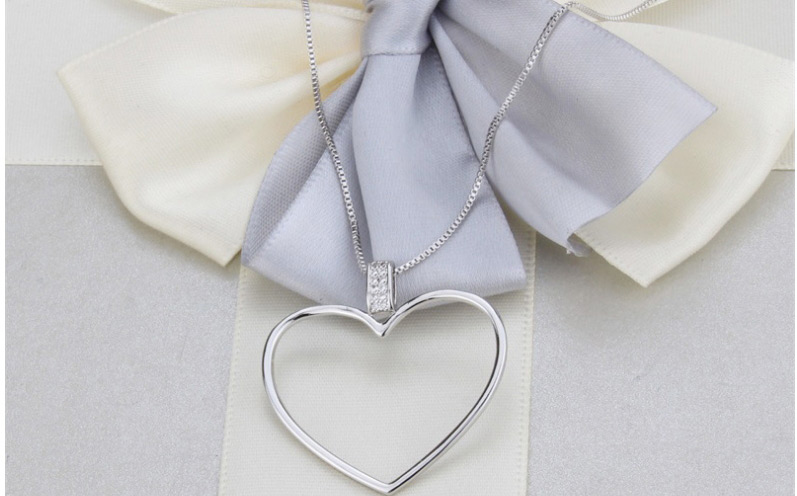 Fashion Platinum Plating Copper Plating With Diamond Love Hollow Alloy Necklace,Pendants
