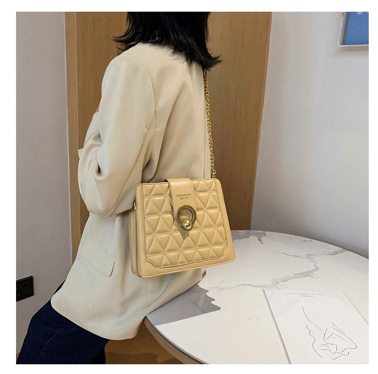 Fashion Yellow Embroidered Thread Diamond Chain Cross Body Shoulder Bag,Messenger bags