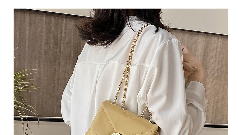 Fashion Black Chain Shoulder Messenger Embroidered Thread Small Square Bag,Shoulder bags